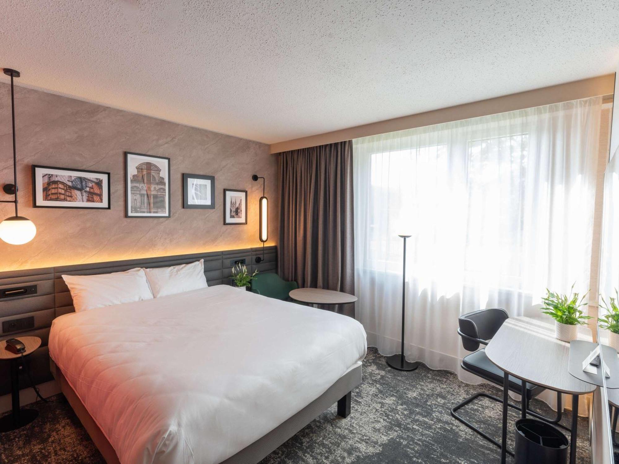 Mercure De Maine Hotel 4*
