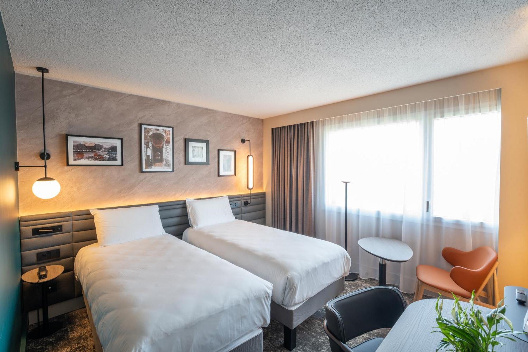 Mercure De Maine