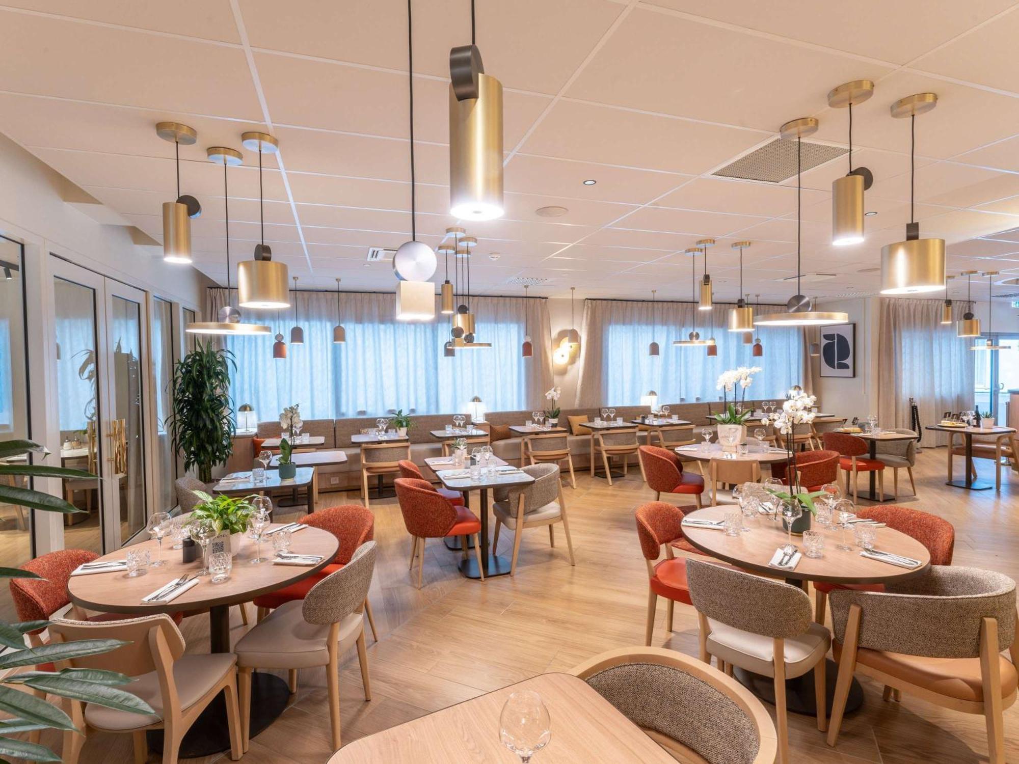 Mercure De Maine Hotel