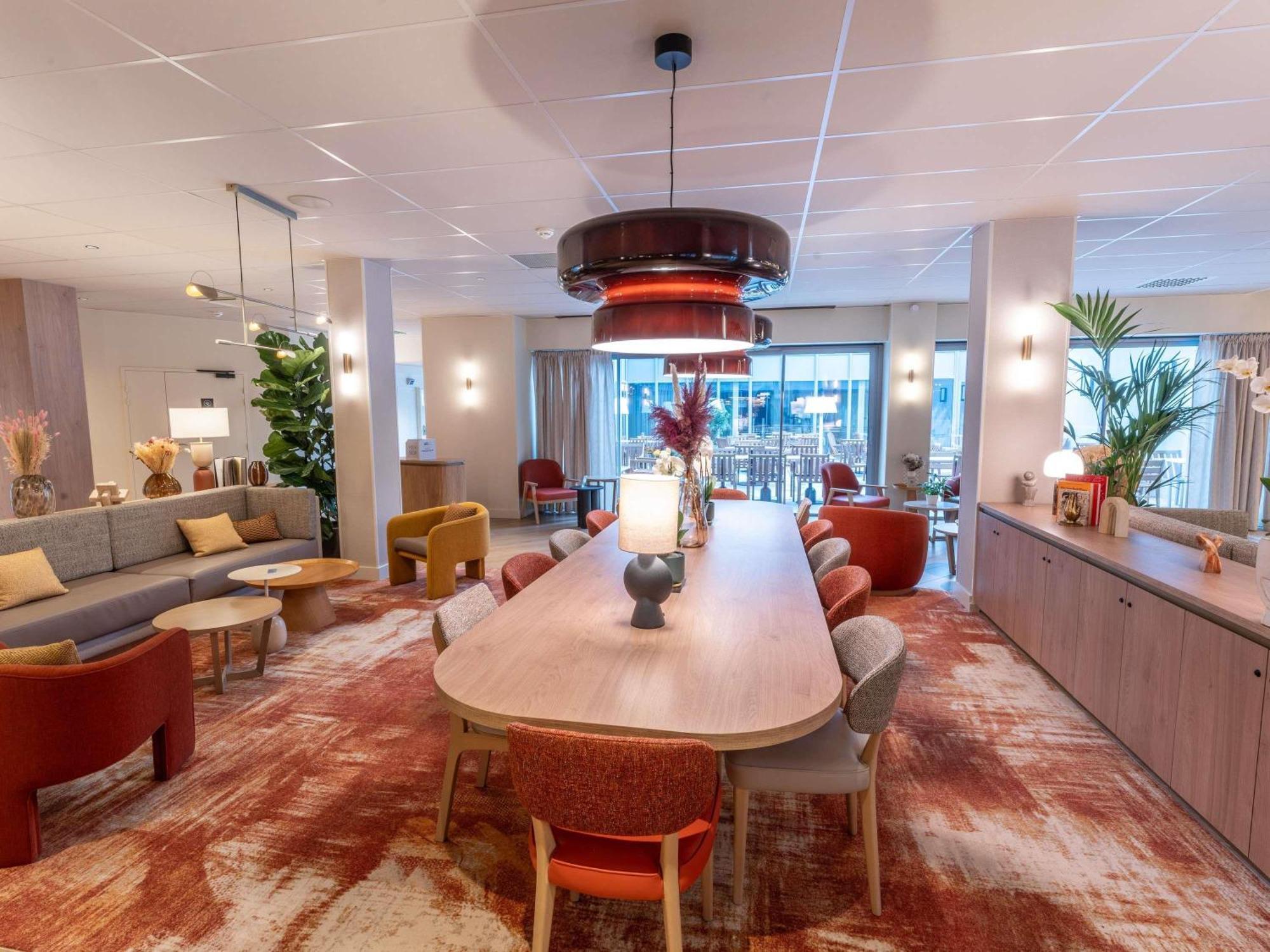Novotel De Maine Hotel